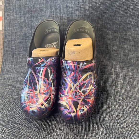 Dansko Multicolor Artistic Mules - Picture 1 of 1